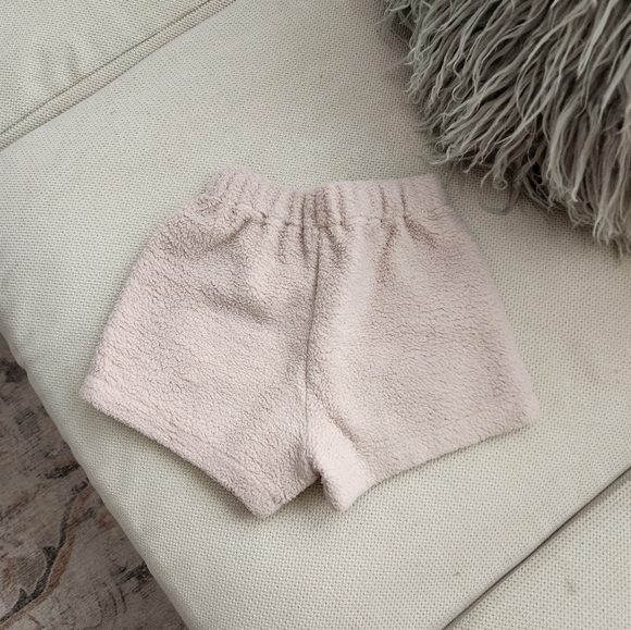 LMB & CO Sherpa Shorts - Picture 3 of 3